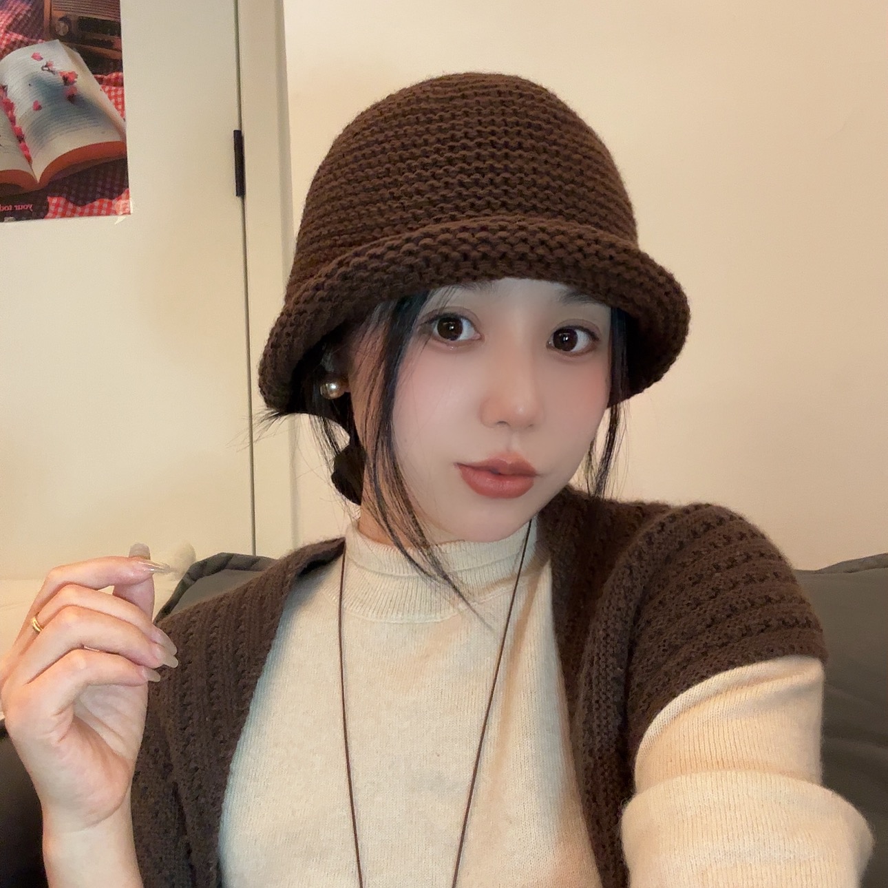 太一日系加厚小香风卷檐渔夫帽秋冬显脸小帽子女士包头帽时尚
