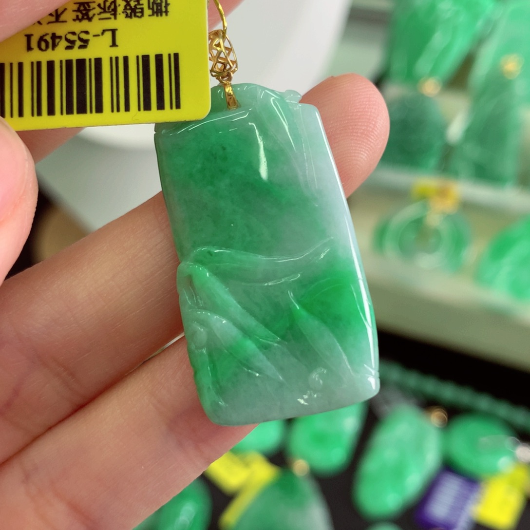 翡翠18K金镶嵌吊坠(不含链)
