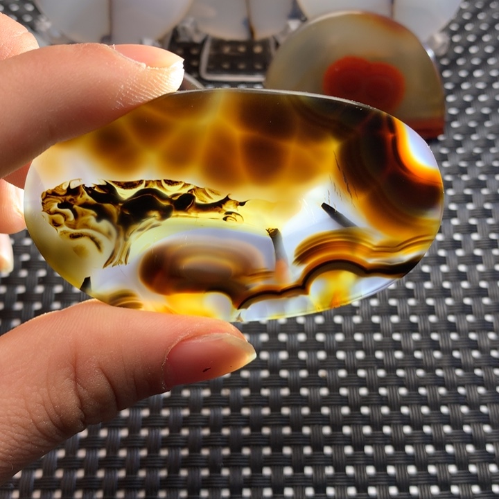 玛瑙/玉髓颈饰未镶嵌