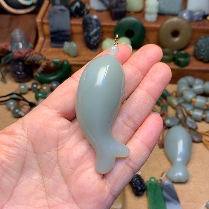 月***光和田玉未镶嵌颈饰