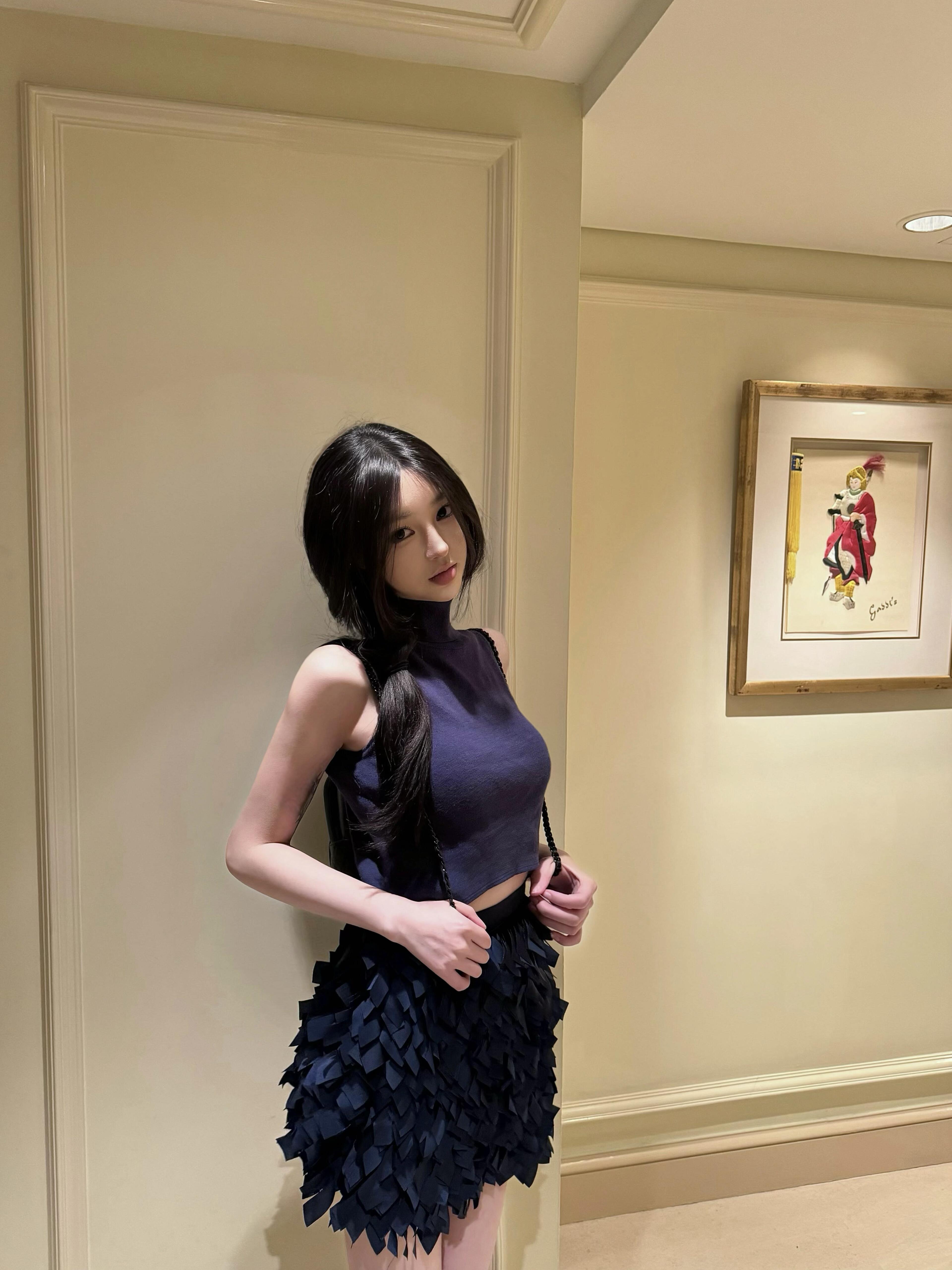 御姐风气质高级感短款辣妹高领背心上衣纯欲风性感包臀半身裙短裙