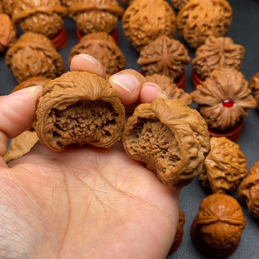 【闪购商品】文玩核桃把件蛇头