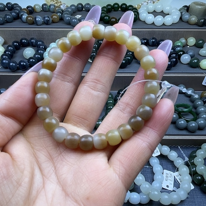 和田玉未镶嵌手链