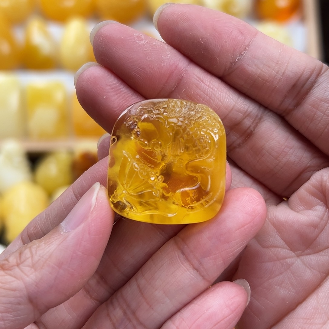 蜜蜡颈饰未镶嵌蜜蜡