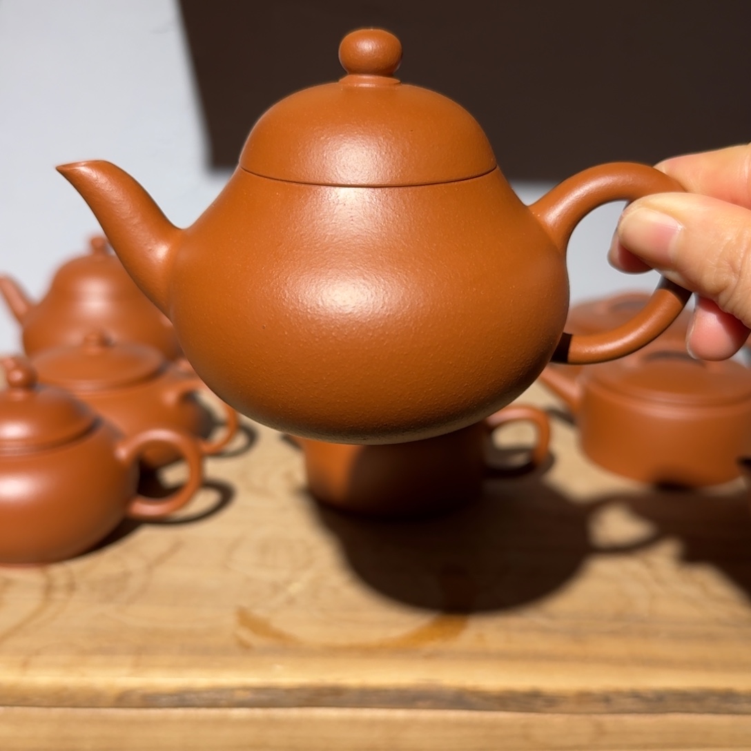朱泥茶壶150毫升左右