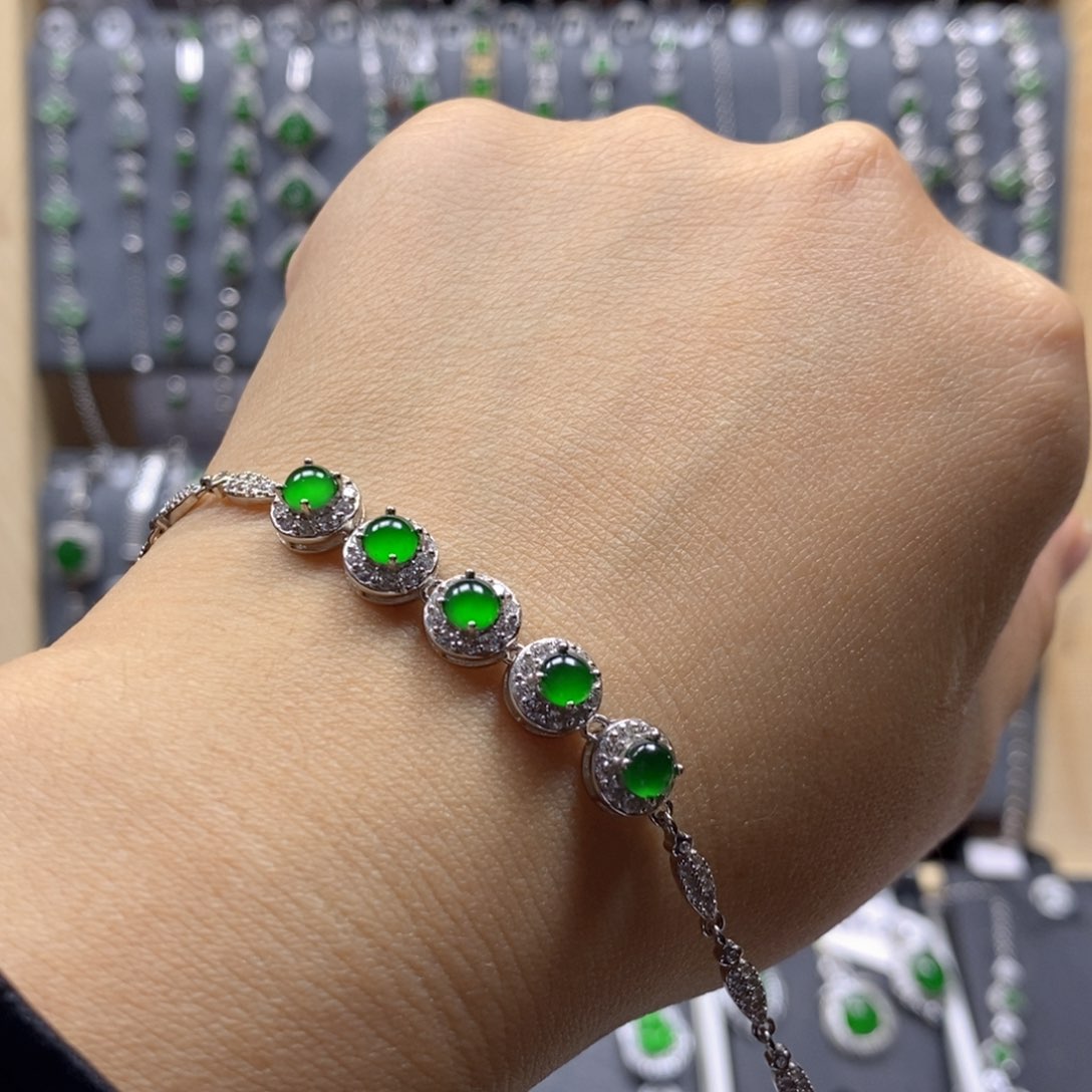 翡翠颈饰银S925镶嵌45翡翠手链