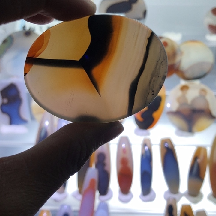 查罗石未镶嵌珠宝半成品89