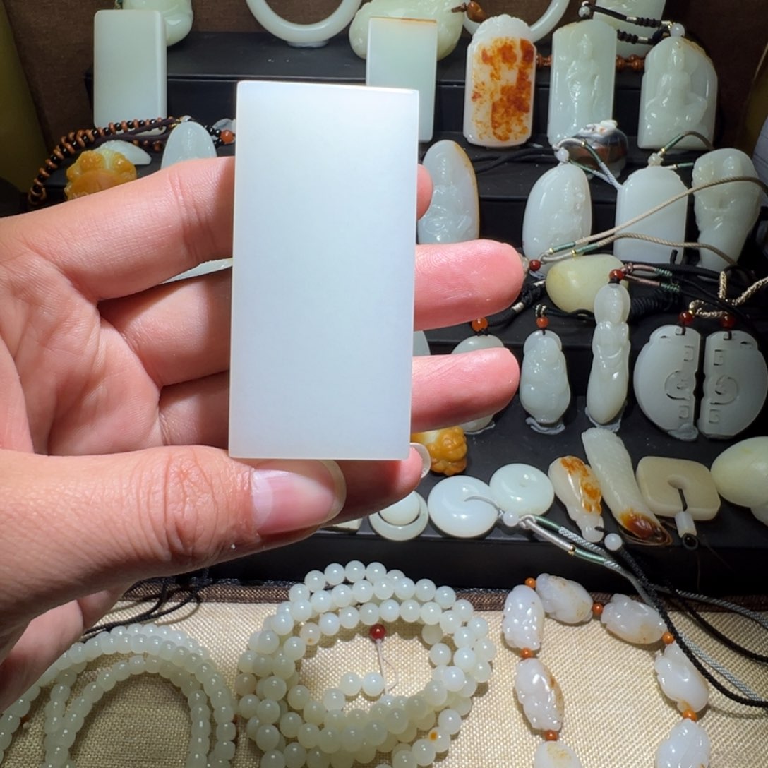 和田玉吊坠(不含链)未镶嵌飞*