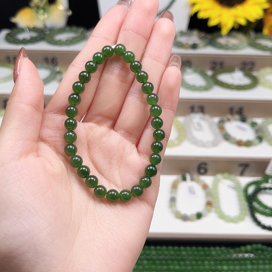 R***记和田玉未镶嵌手链