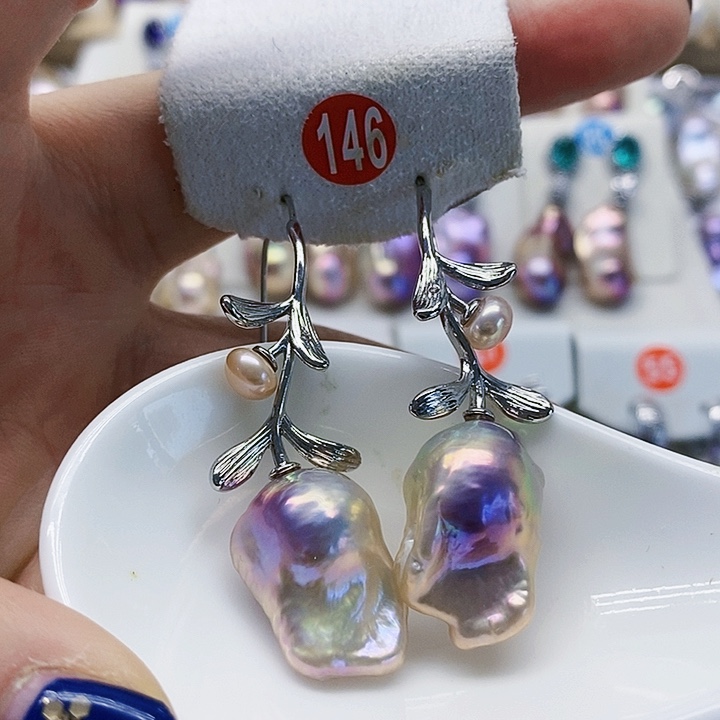 银S925镶嵌耳饰淡水珍珠