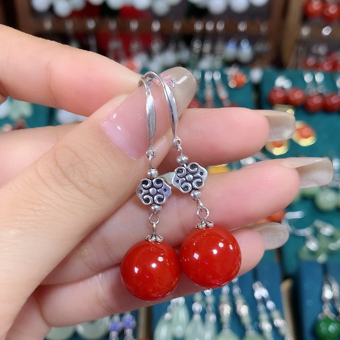 玛瑙/玉髓耳饰银S925镶嵌天然红玛瑙12mm左右（锦红）