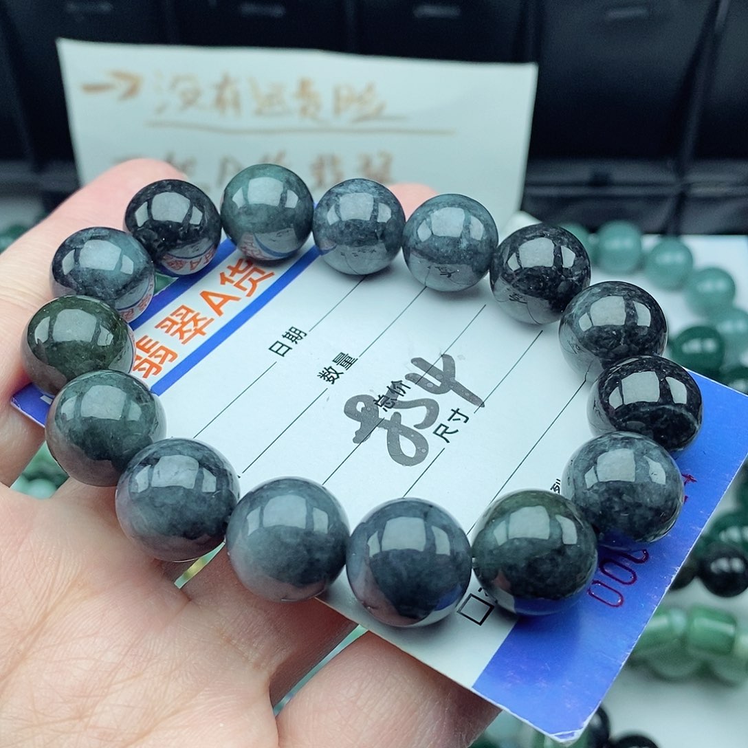 翡翠毛衣链未镶嵌