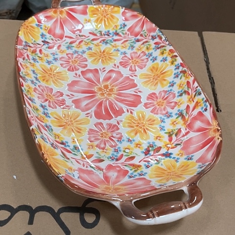 微瑕，不能明火，口径28高度2.5花