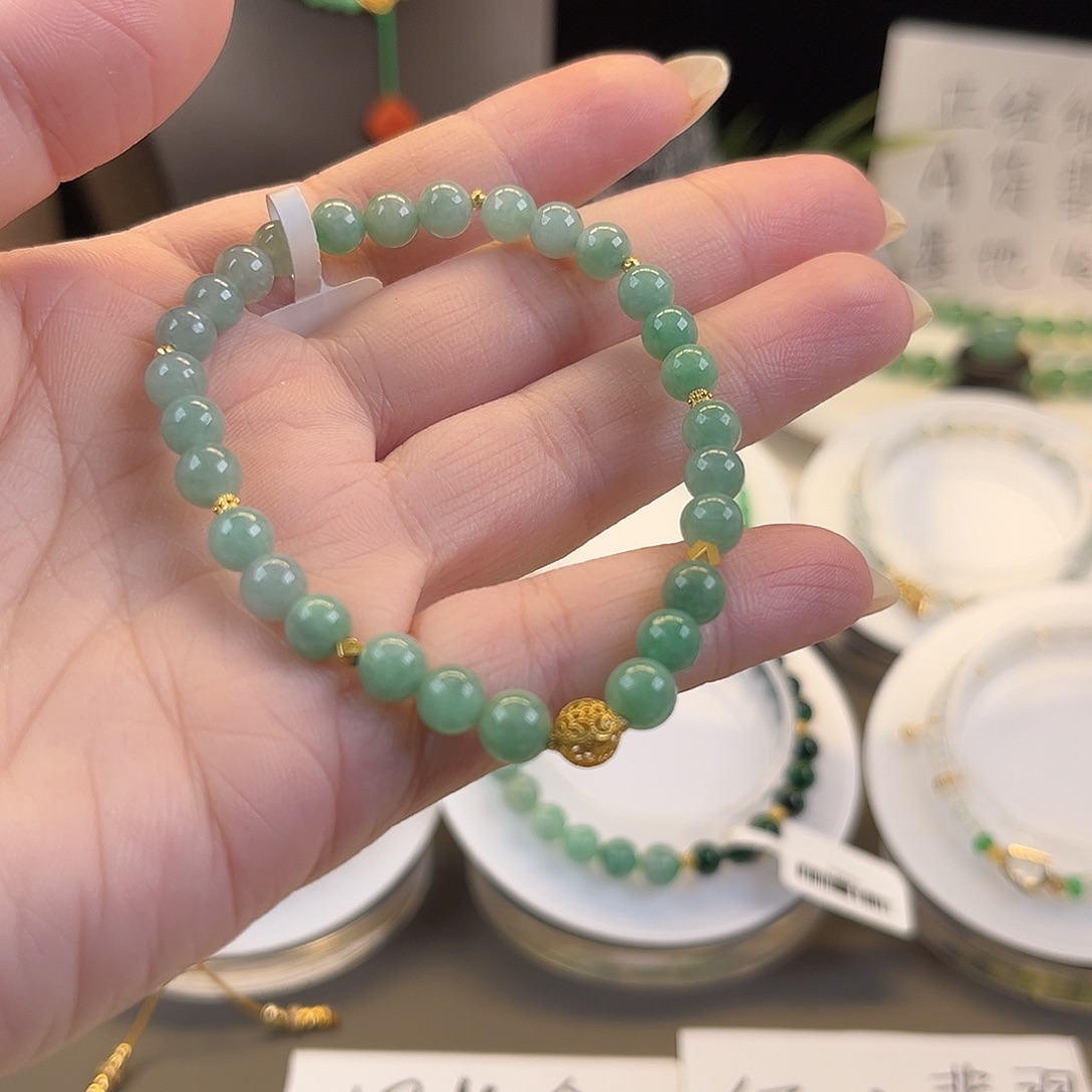 18K金镶嵌手链翡翠