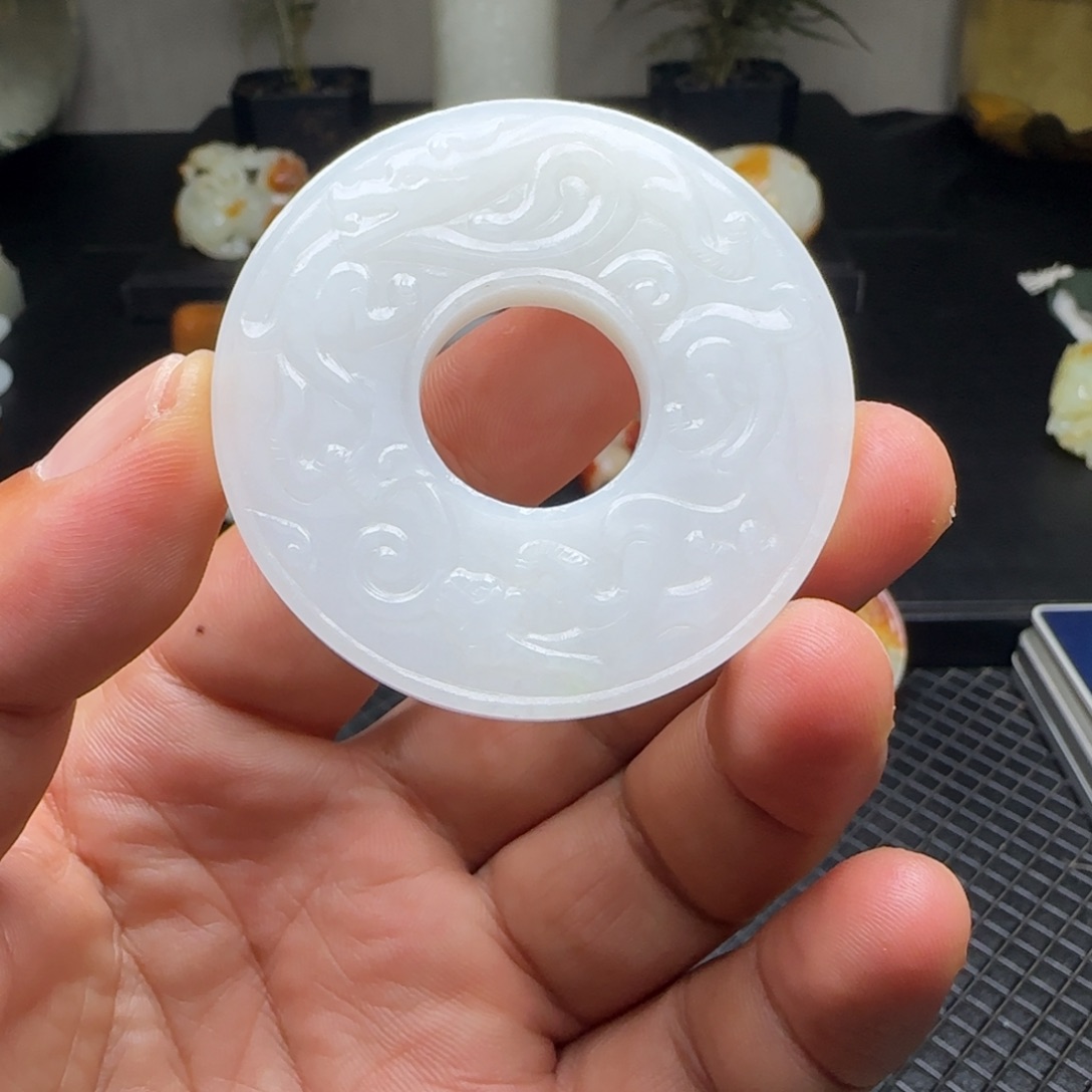 未镶嵌和田玉挂件