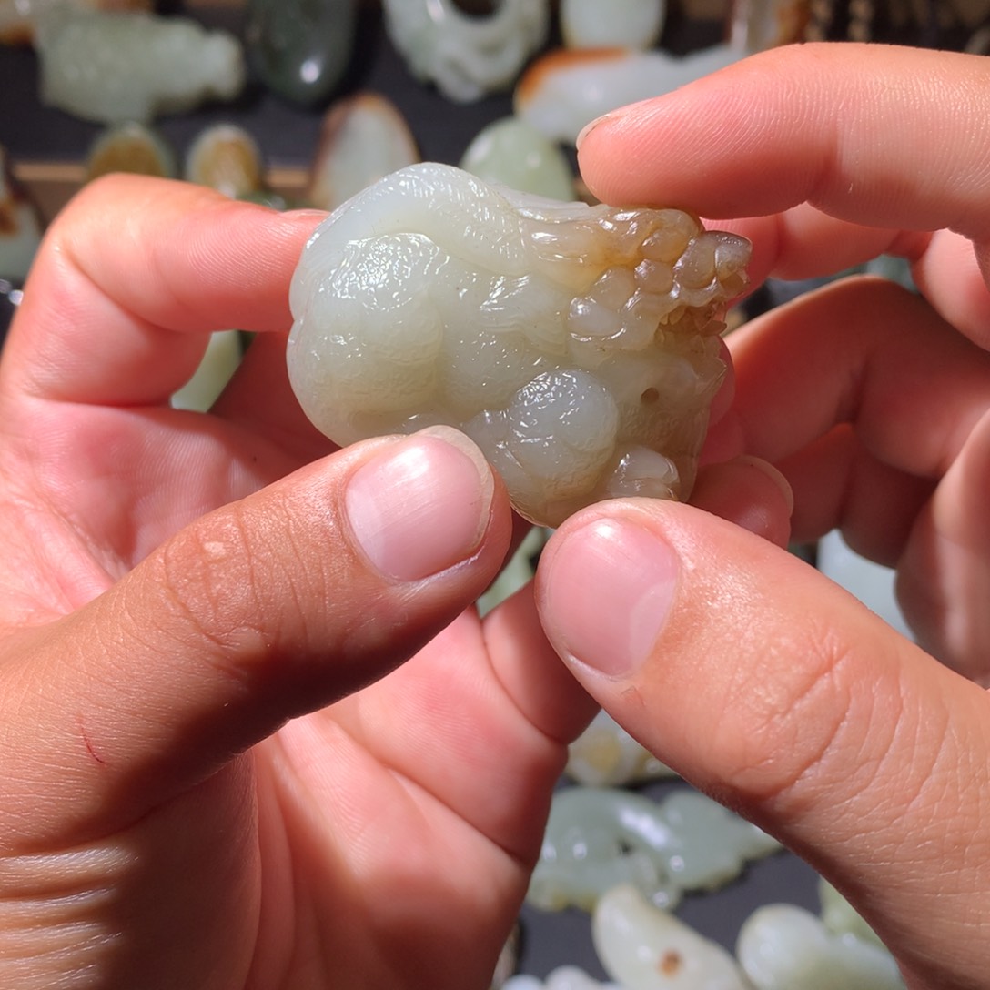 和田玉（糖玉）未镶嵌挂件