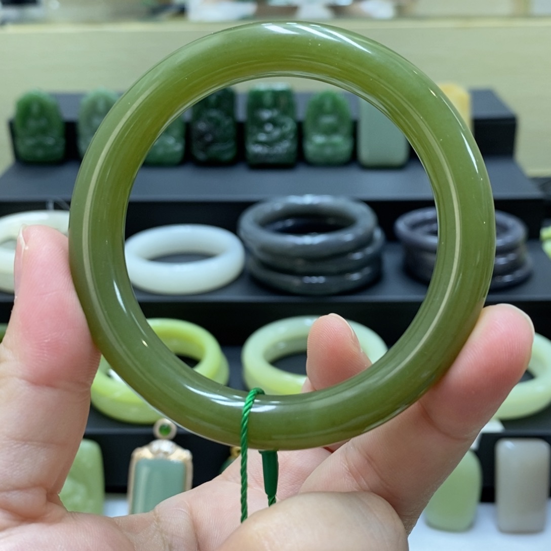 手链未镶嵌和田玉