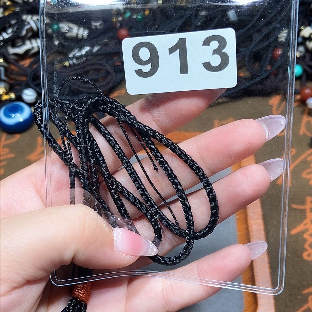 玛瑙/玉髓颈饰未镶嵌白****蓝