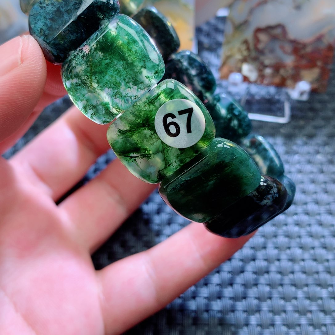 未镶嵌颈饰玛瑙/玉髓望****）