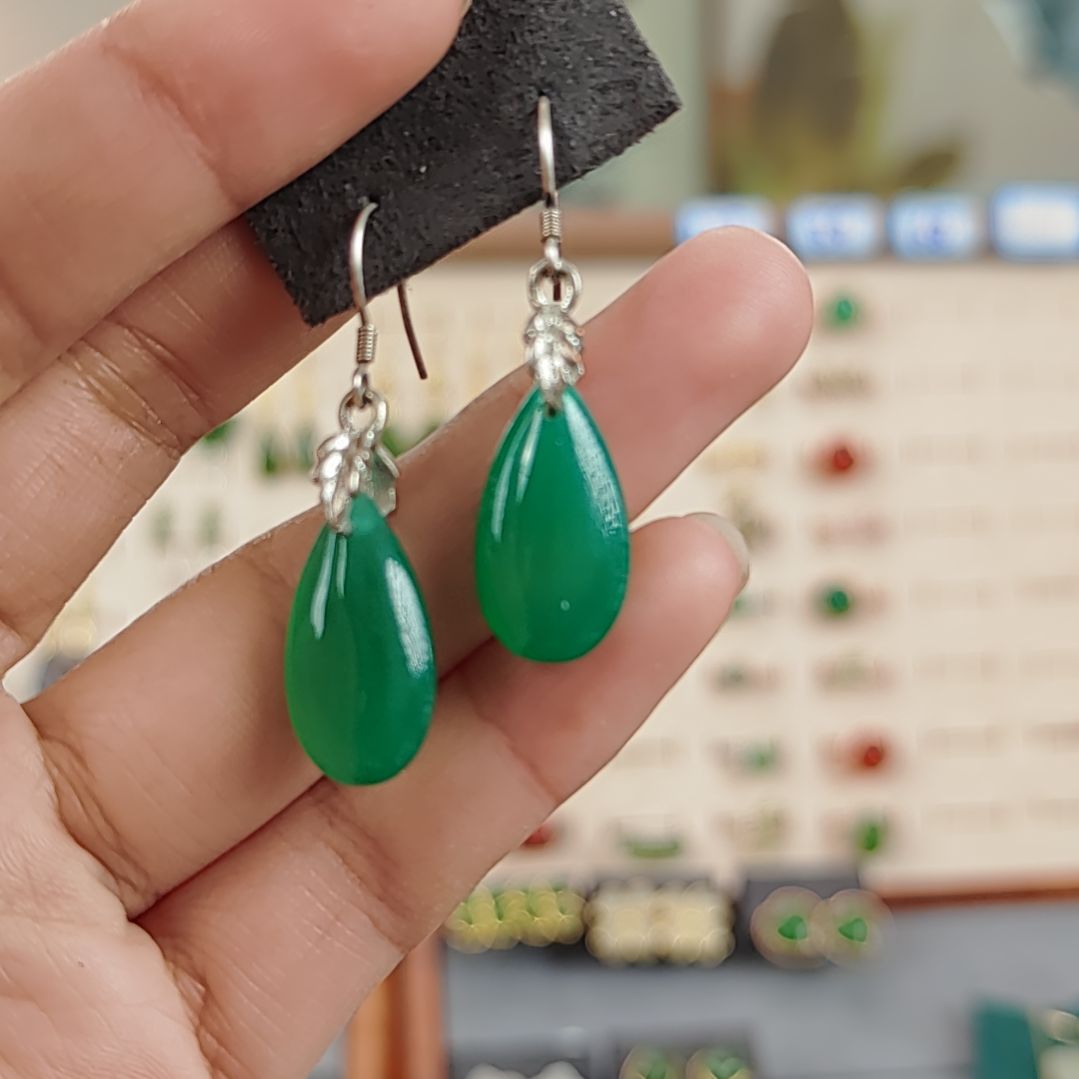 玉髓手饰银S925镶嵌耳饰