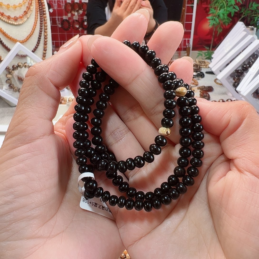 琥珀裸石未镶嵌高*安抚顺琥珀5翳珀108