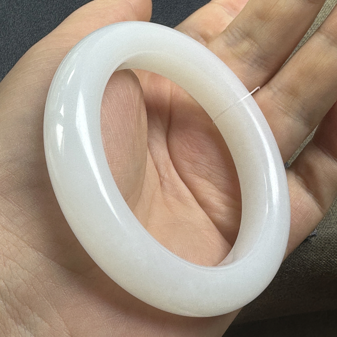 和田玉白玉厚装14宽女士气质百搭58.59羊脂白手镯多样性发一