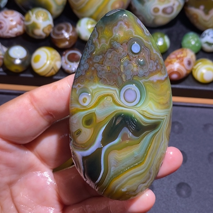 未镶嵌玛瑙/玉髓珠宝半成品167