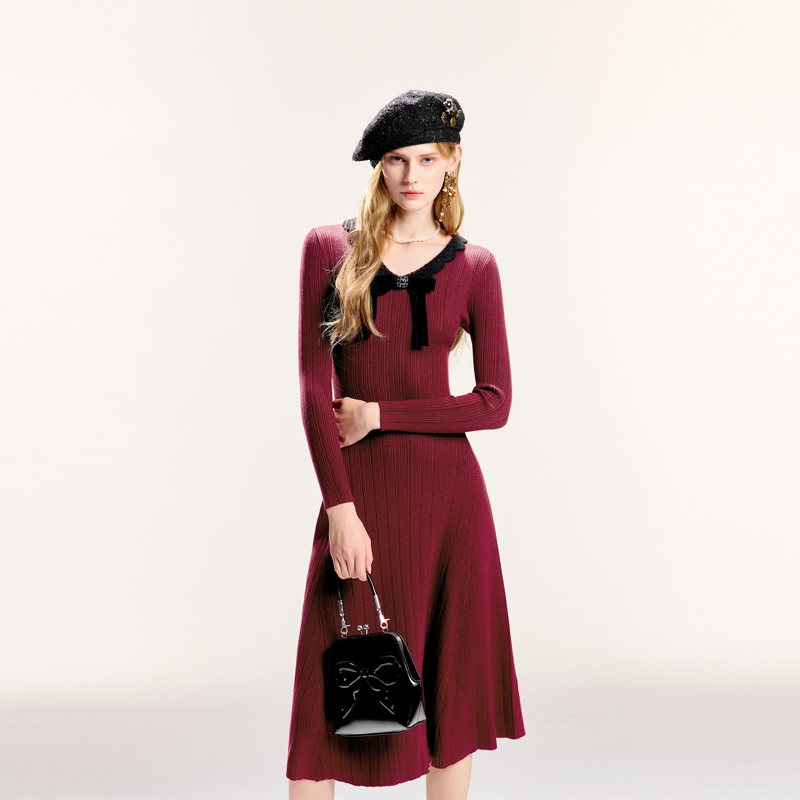 可可尼cocoon早春小个子穿搭针织黑色裙子秋冬新款气质连衣裙