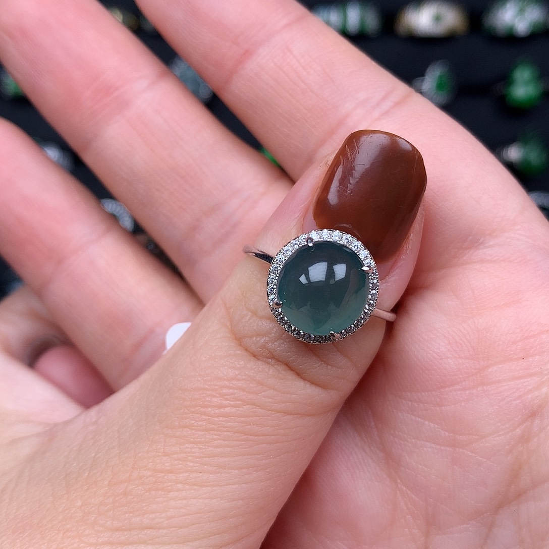 H***a翡翠银S925镶嵌戒指
