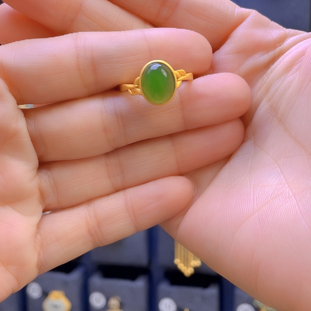 和田玉戒指银S925镀金镶嵌