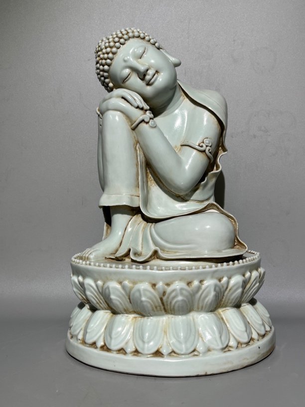 影青瓷塑像，精品