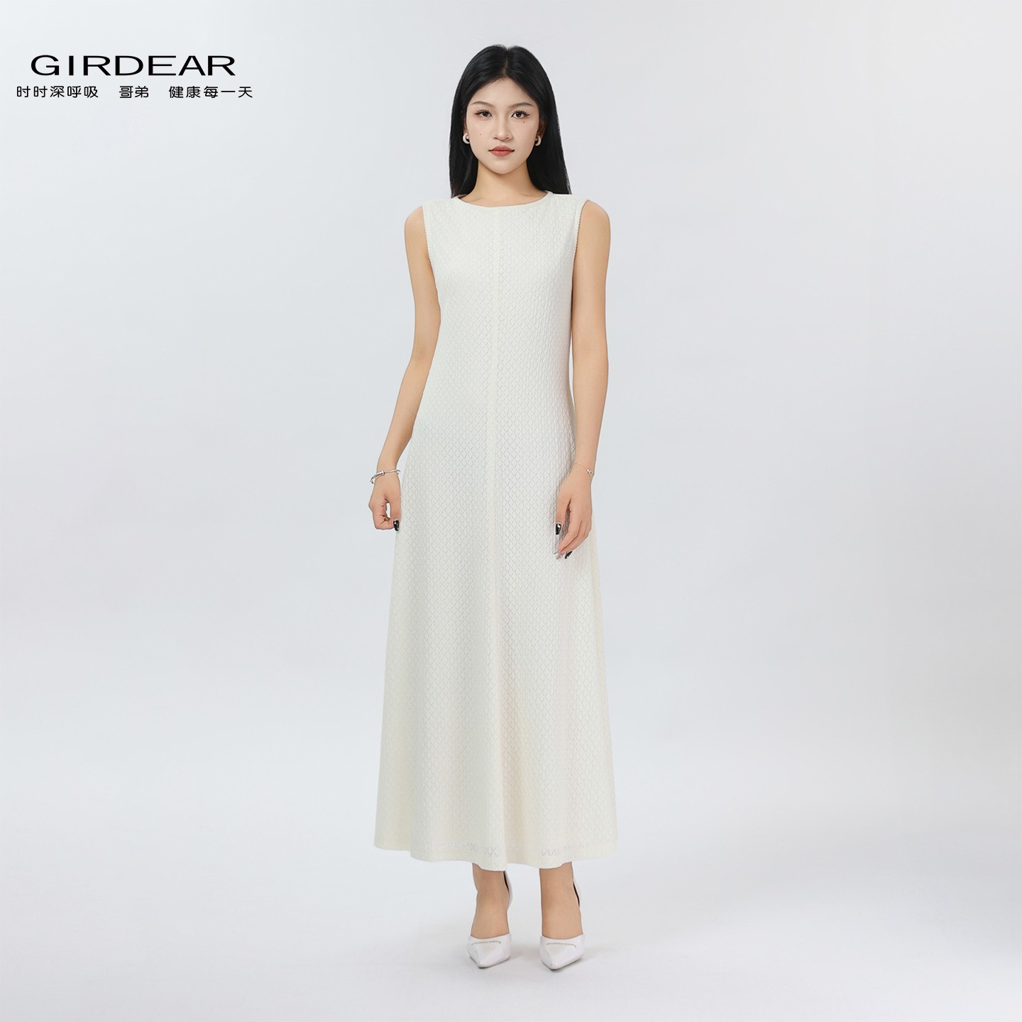 GIRDEAR/哥弟新款法式印花长裙学优雅无袖连衣裙时尚显瘦150032