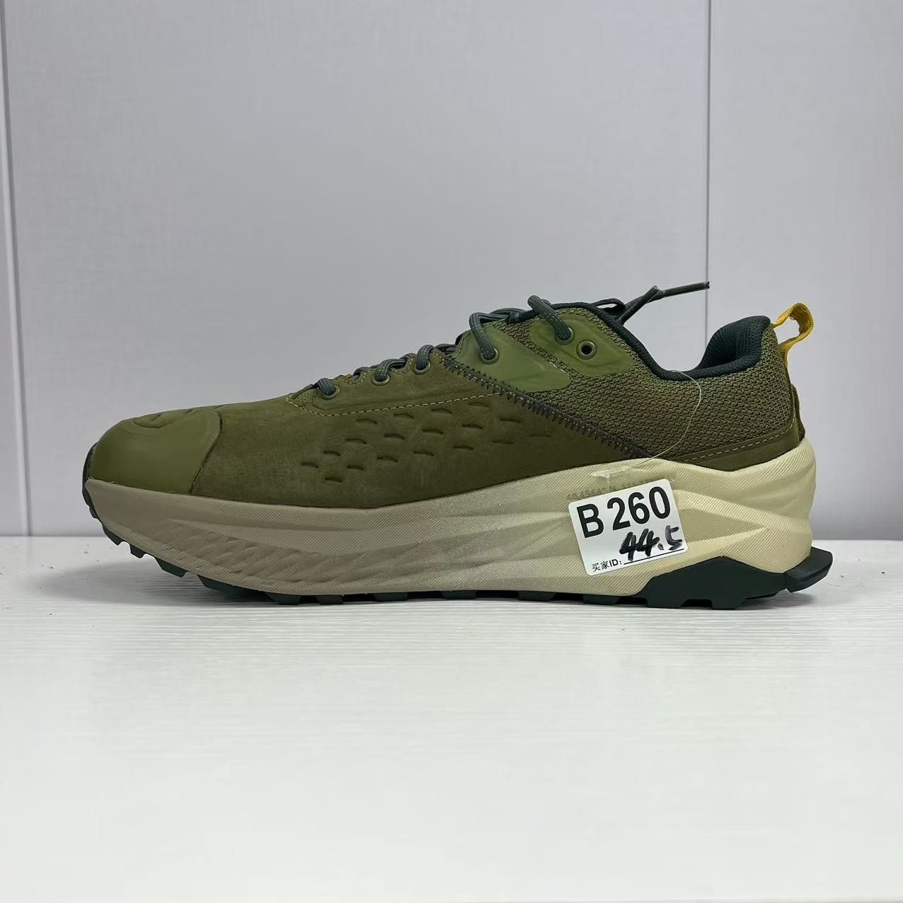 3-新款户外运动百搭休闲鞋 B260