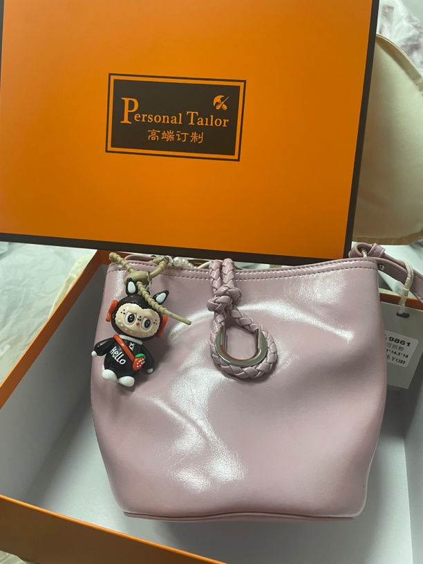 A《直播间过款链接 101-150号》拍这里 2025 新款 女包单肩手提包斜