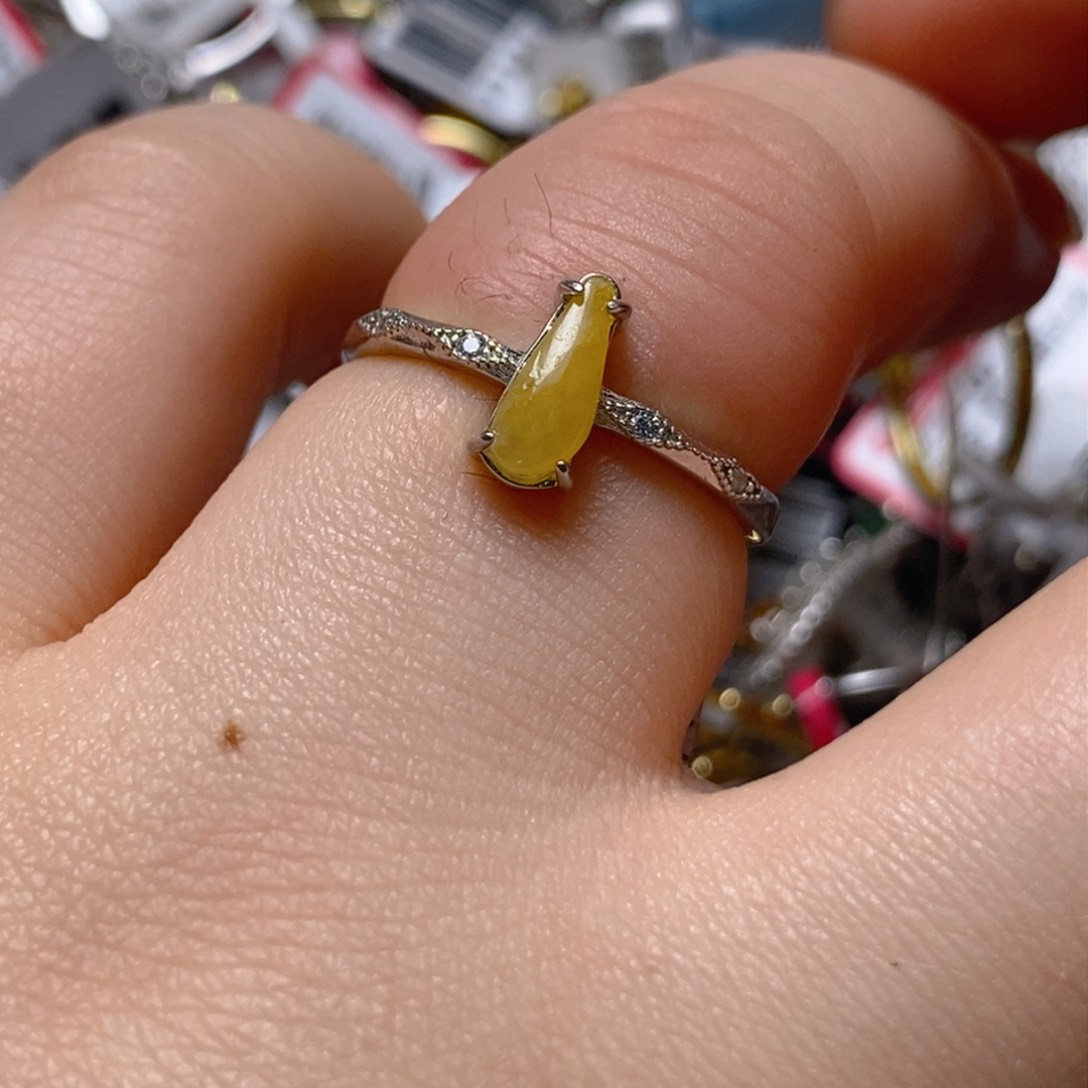 银S925镶嵌戒指翡翠百内无证书