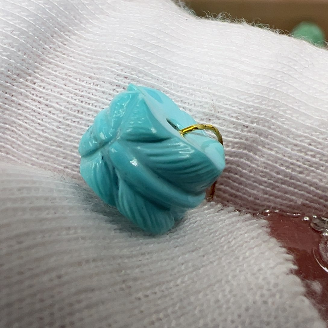 绿松石配饰未镶嵌