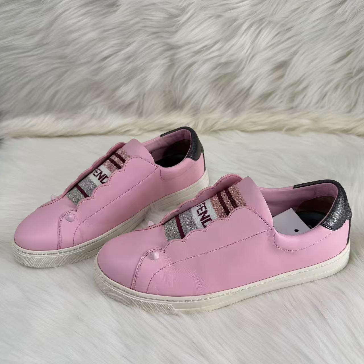 95新 FENDI/芬迪 37码/无配件/粉色织带刺绣logo一脚蹬板鞋796