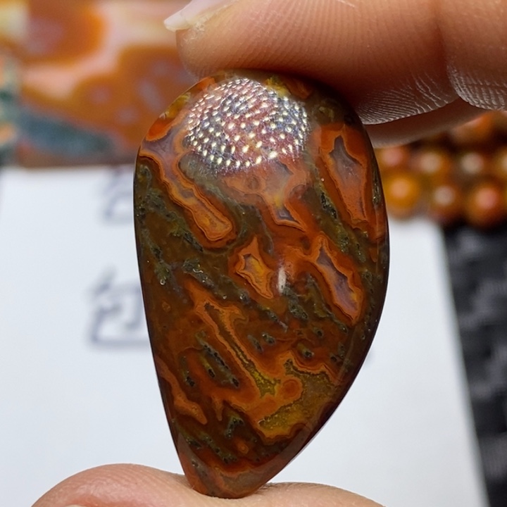 玛瑙/玉髓颈饰未镶嵌七**石