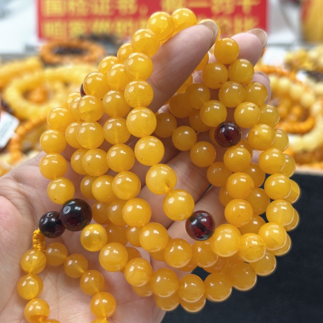 琥珀珠宝奇石未镶嵌