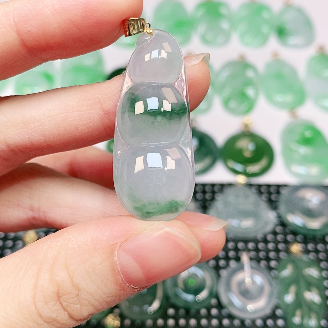 翡翠吊坠(不含链)18K金镶嵌