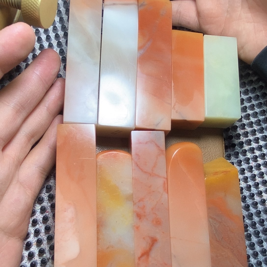 老挝石印石P**G哦哦哦哦哦哦哦哦