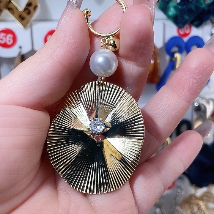 仿珍珠铁合金合金饰品25