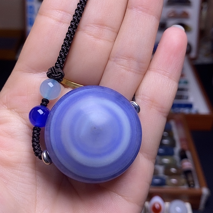 兜***慌玛瑙/玉髓未镶嵌颈饰