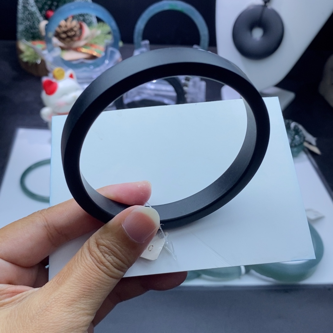 定制翡翠未镶嵌成品买断磨砂黑钢65