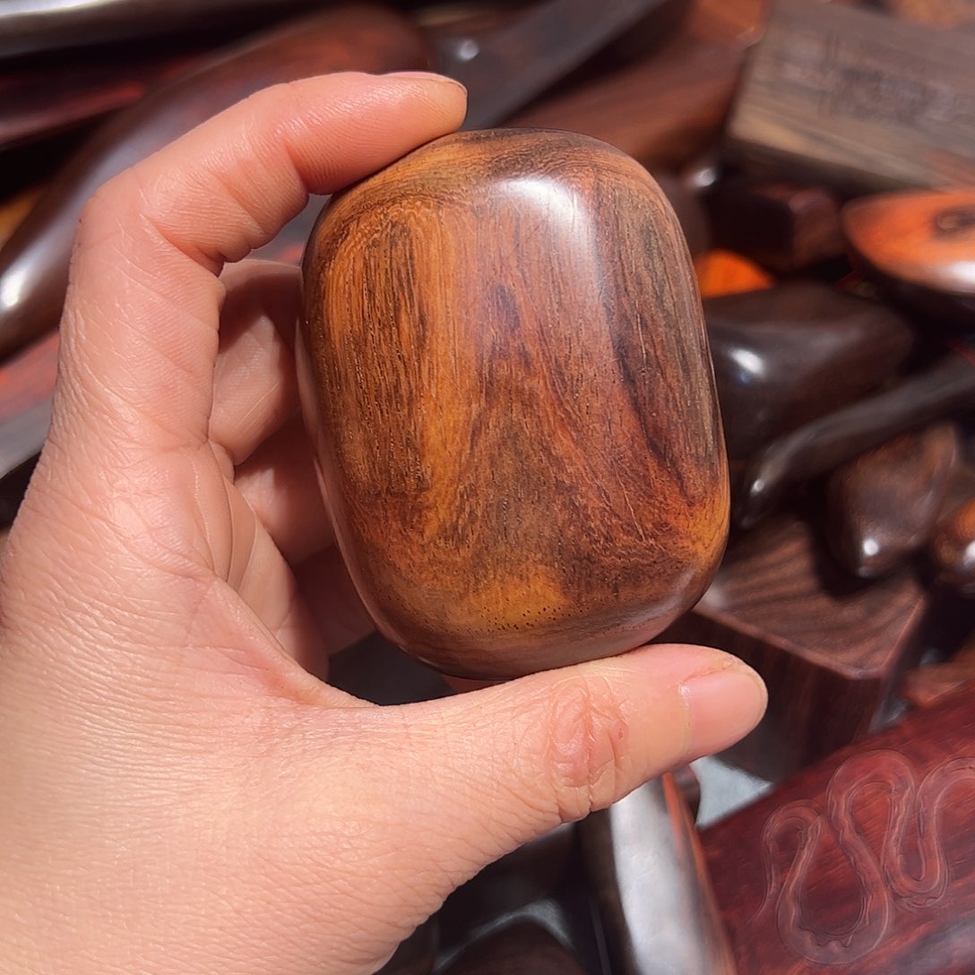 交趾黄檀（大红酸枝）用****0