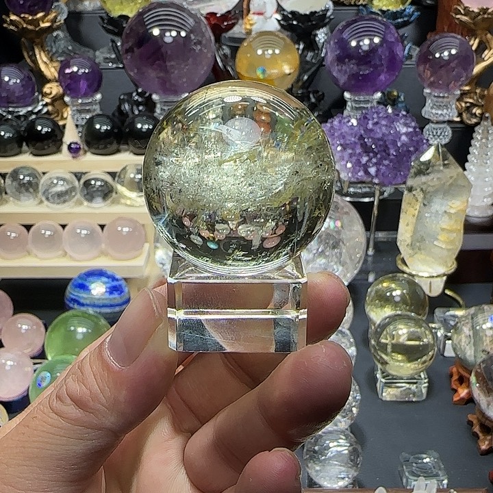 未镶嵌珠宝半成品水晶