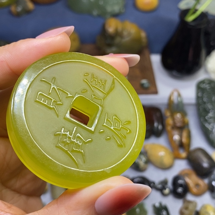 蛇纹石玉未镶嵌岫玉