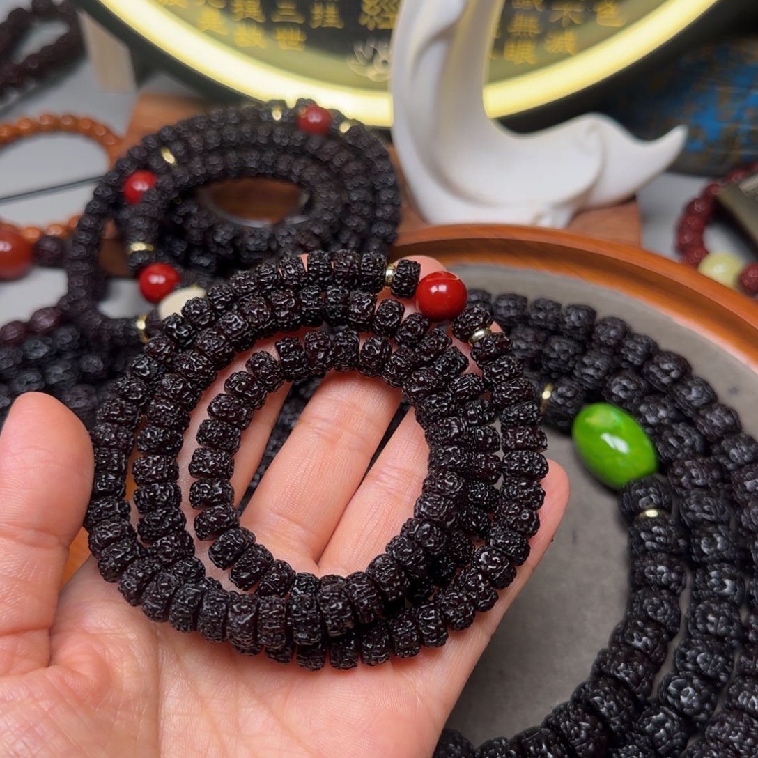 J***哥金刚菩提吊坠这个