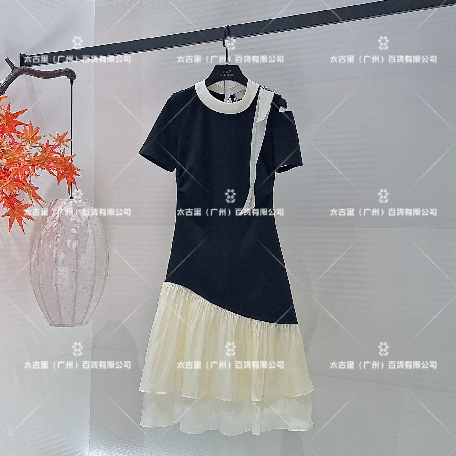 JOJO-法浪漫风拼接设计师款圆领时尚百搭连衣裙JC-A1630