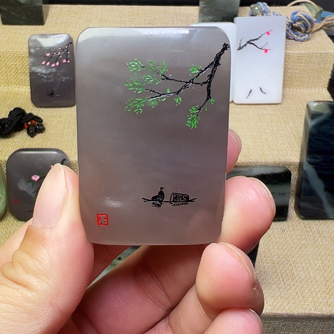 和田玉颈饰未镶嵌